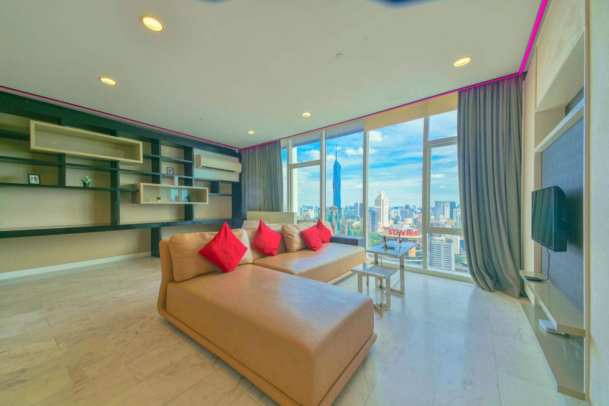 Flixses Suites At Platinum Klcc Kuala Lumpur Exterior photo